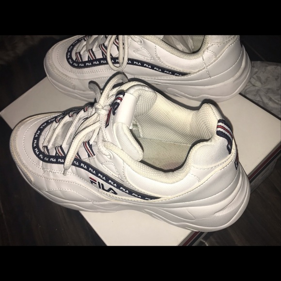 Women’s Fila Ray Repeats, Size 8 - Picture 7 of 7